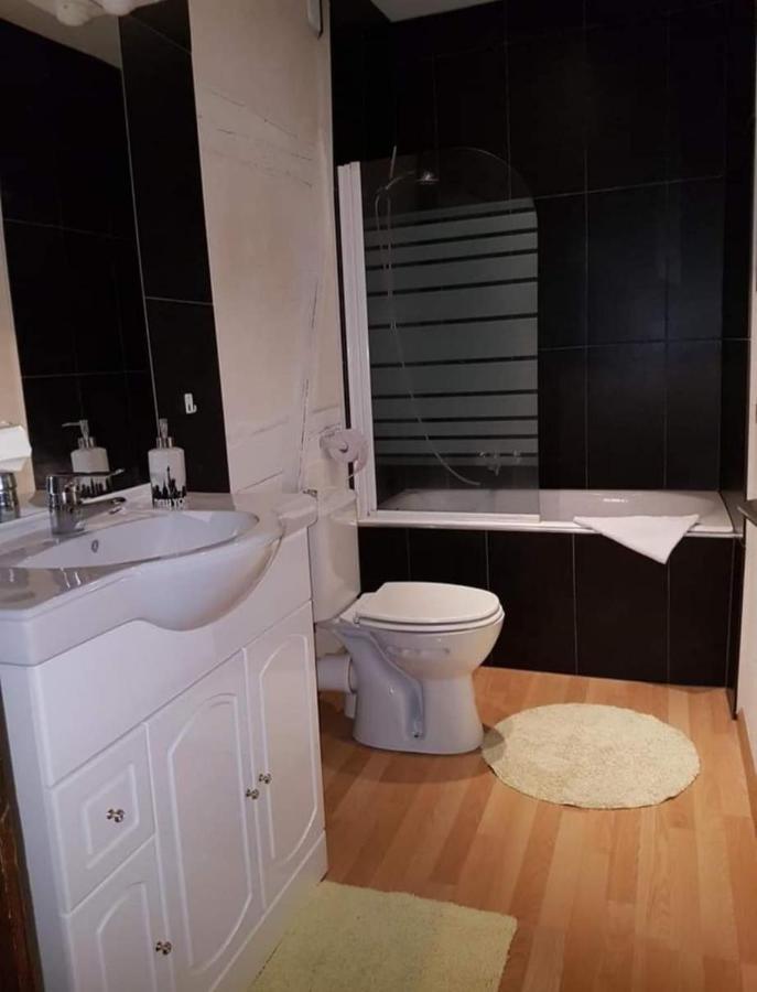 Spacious Appartement Colmar 2 Ngoại thất bức ảnh